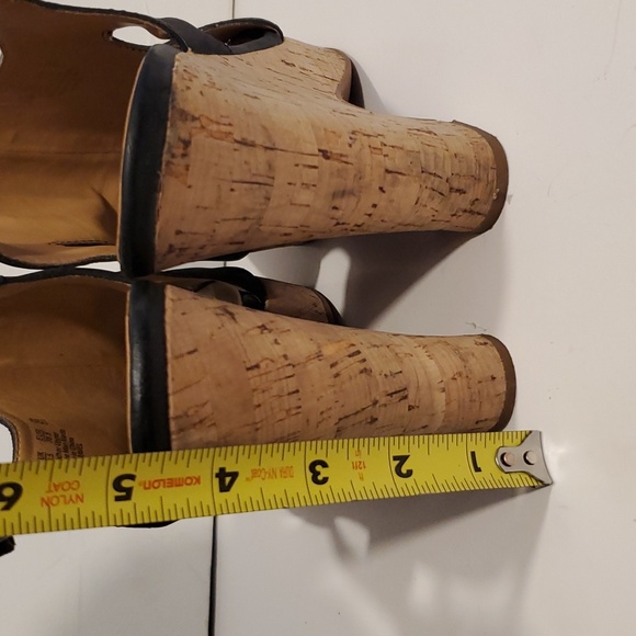 Franco Sarto Gabriel Black Leather Cork Wedge Sandals Size 8.5M - Picture 9 of 12